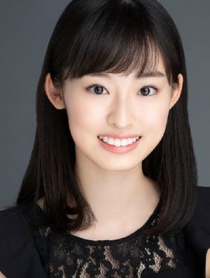 井本彩花